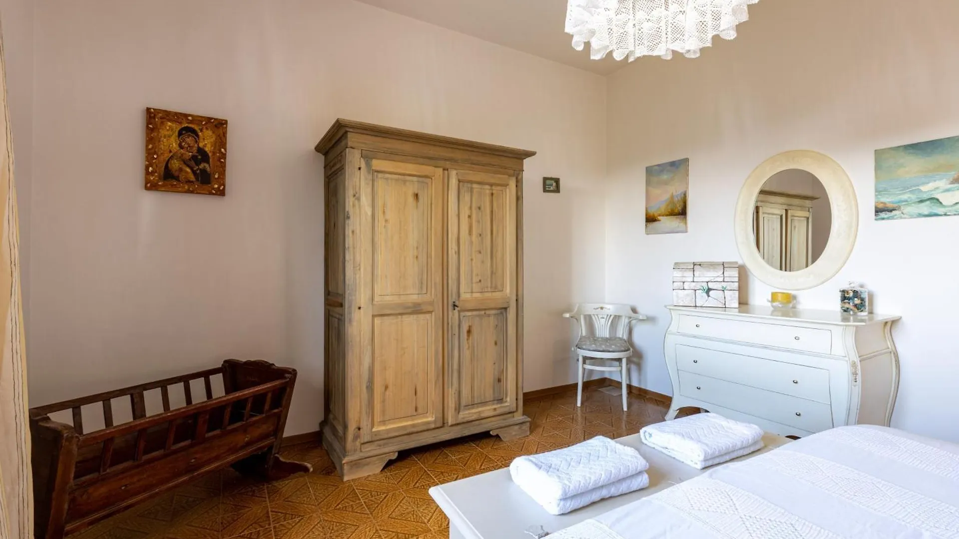Villa Raffaella Selvatelle 0*,  Italia