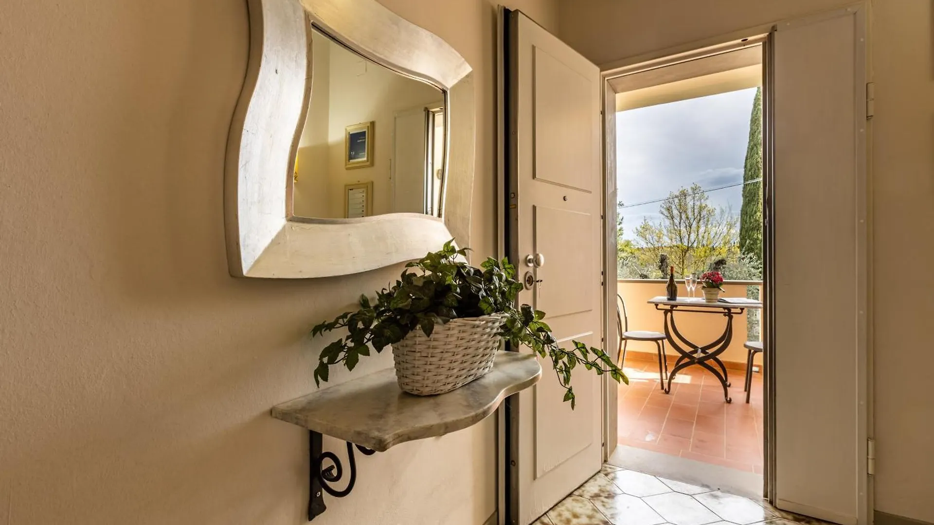 Apartment Villa Raffaella Selvatelle Italy